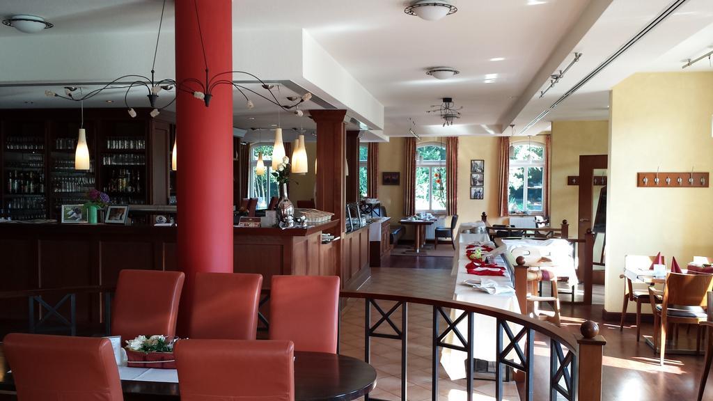 Hotel Restaurant Am Pfauenhof Quakenbrück Eksteriør billede