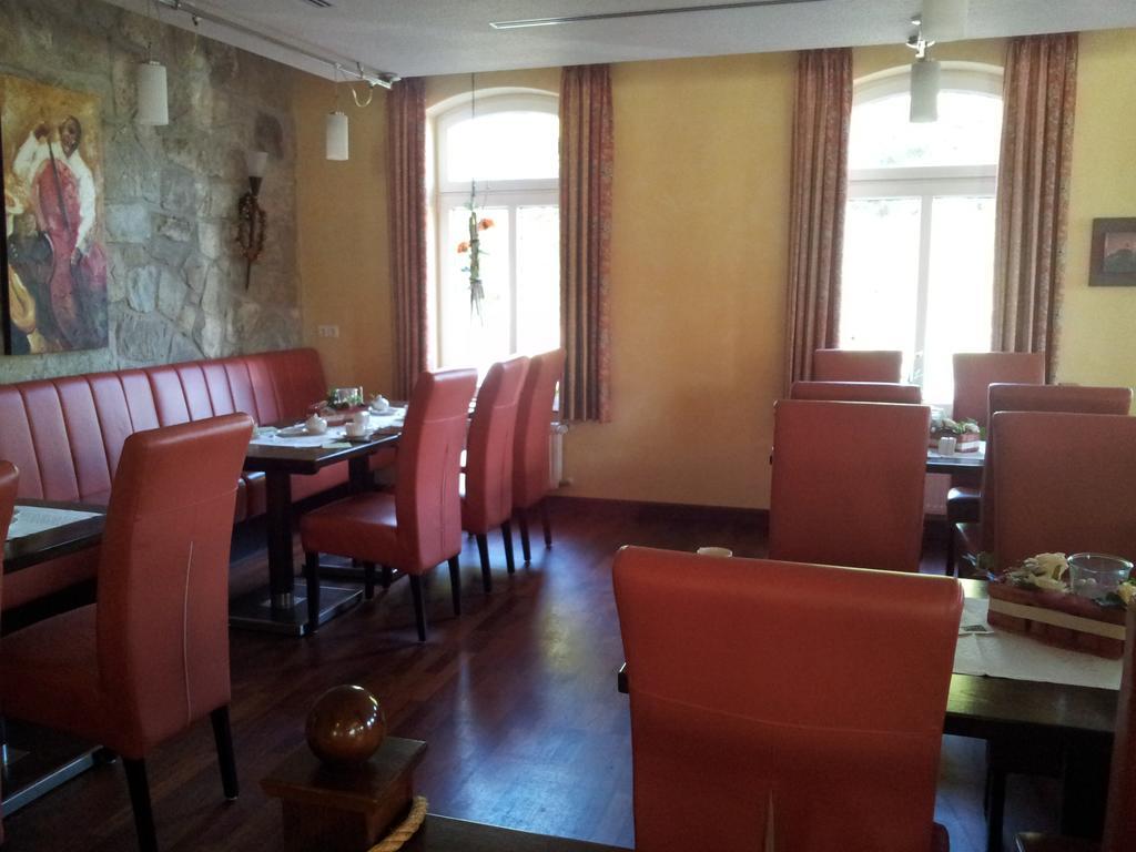 Hotel Restaurant Am Pfauenhof Quakenbrück Eksteriør billede