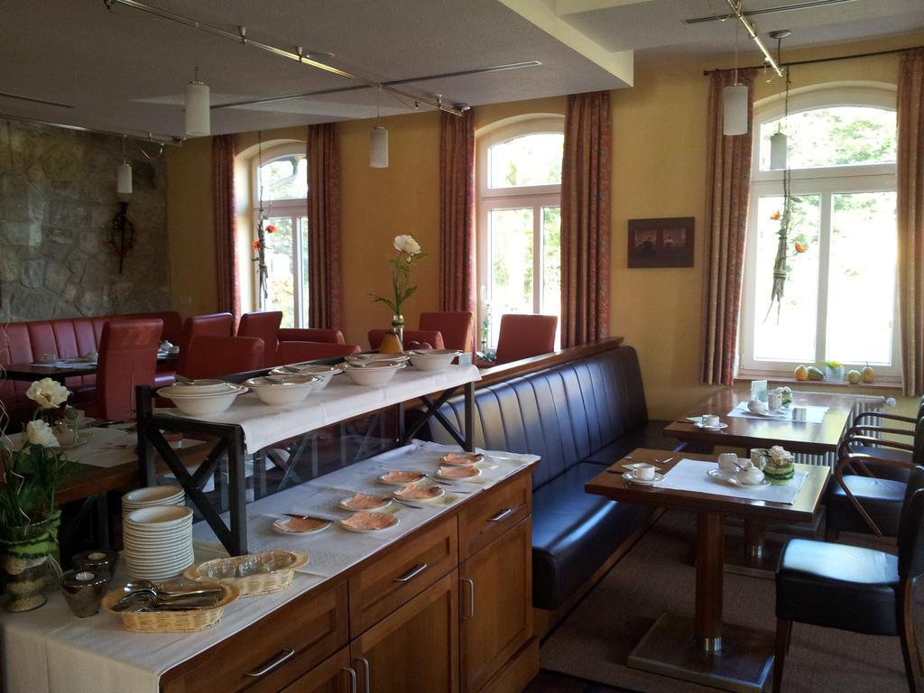 Hotel Restaurant Am Pfauenhof Quakenbrück Eksteriør billede