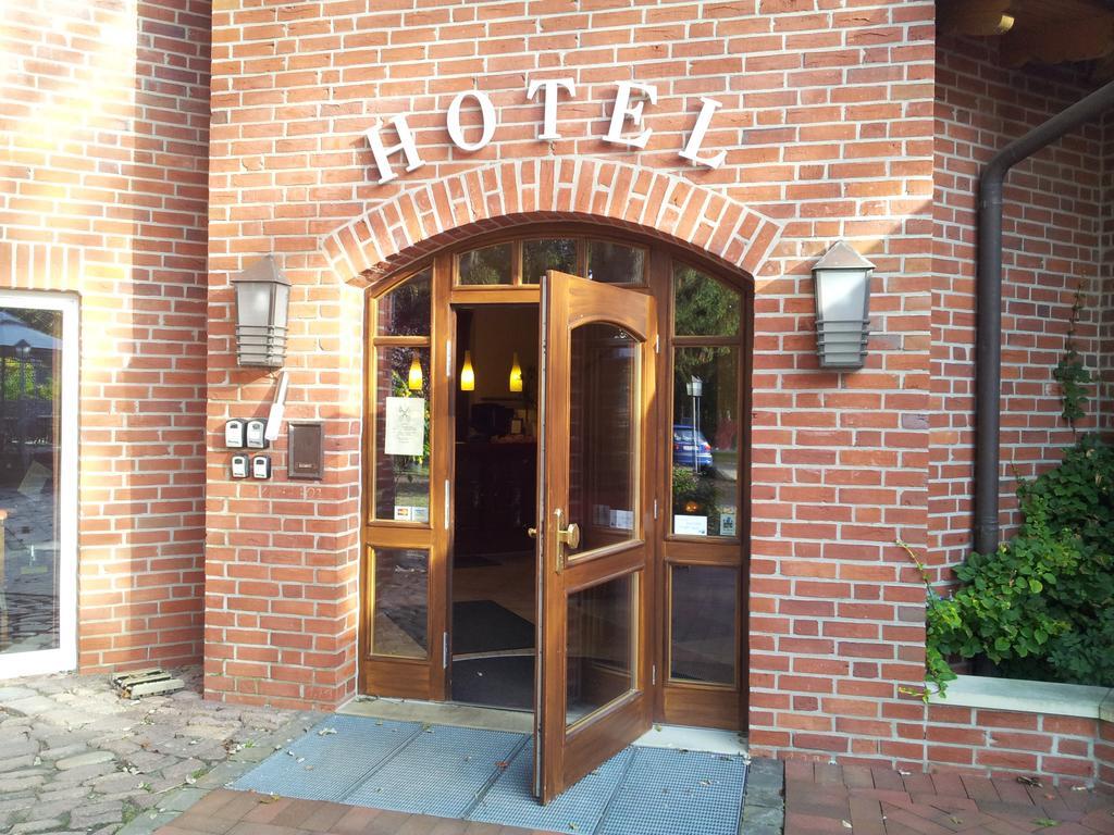 Hotel Restaurant Am Pfauenhof Quakenbrück Eksteriør billede